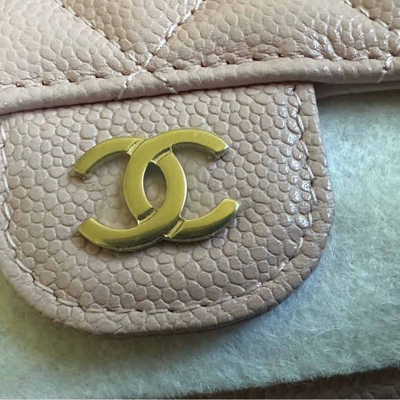 NEW CHANEL 24K Light Pink Caviar GHW Quilted Classic Snap Card Holder w/ receipt - Picture 3 of 14